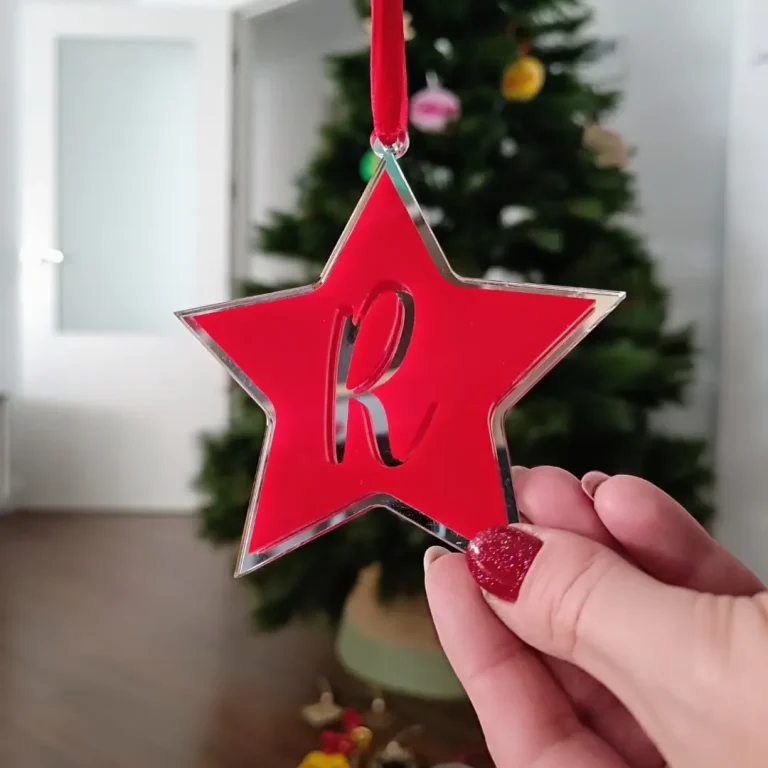 Loví Personalizaciones - Bola de Navidad Personalizada en Acrílico 2 capas (Estrella)