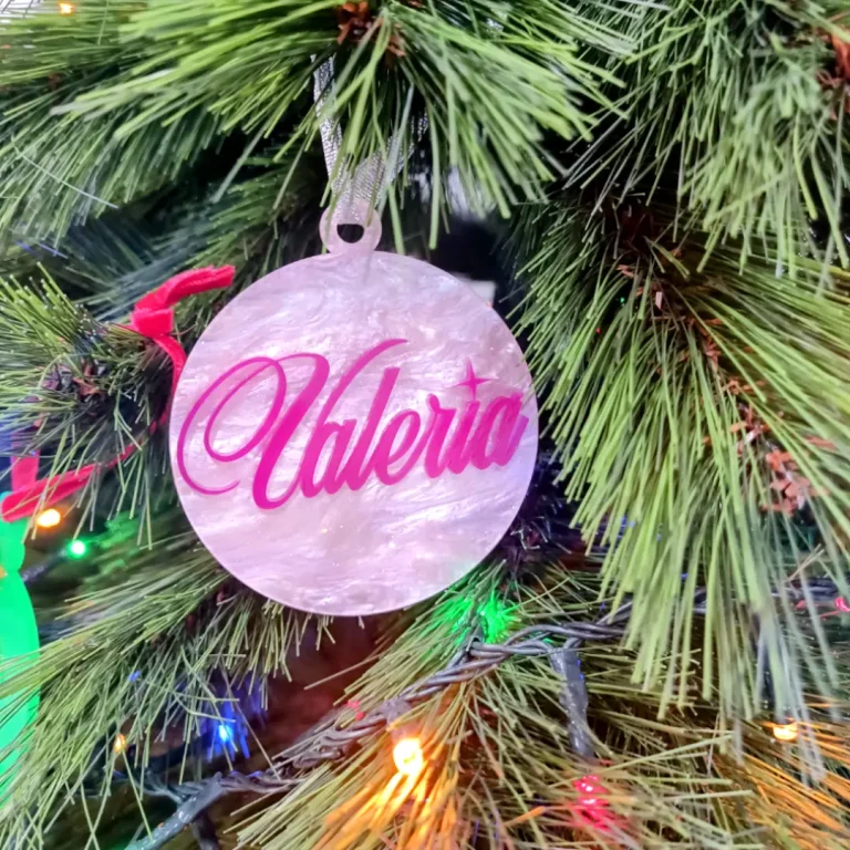 Loví Personalizaciones - Bola de Navidad Personalizada en Acrílico 2 capas (Modelo 2)