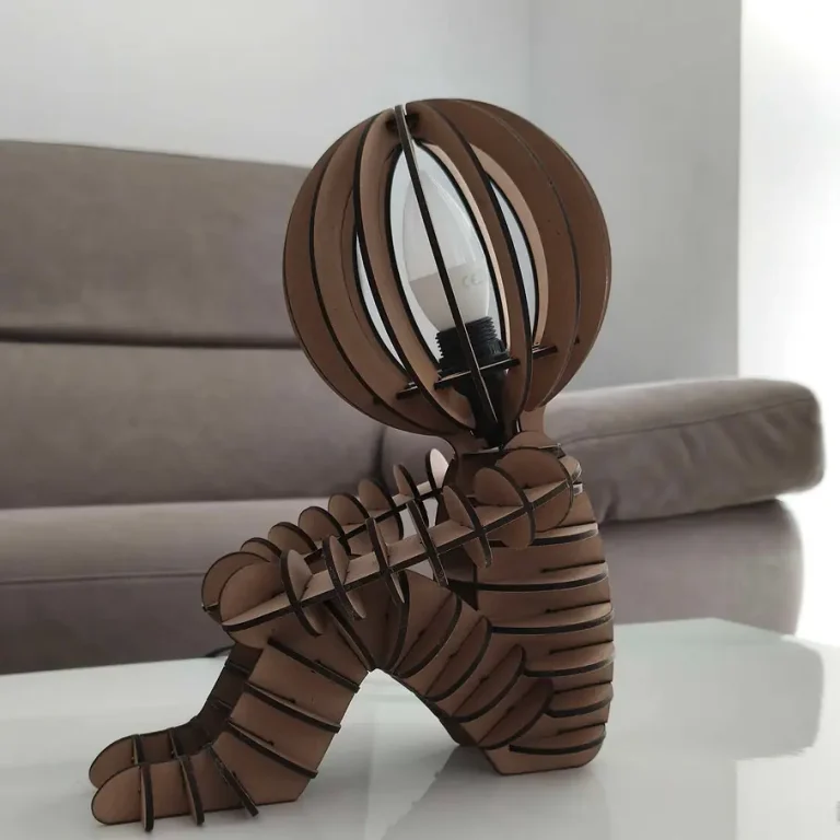 Loví Personalizaciones - Lámpara Paramétrica modelo Niño sentado 2