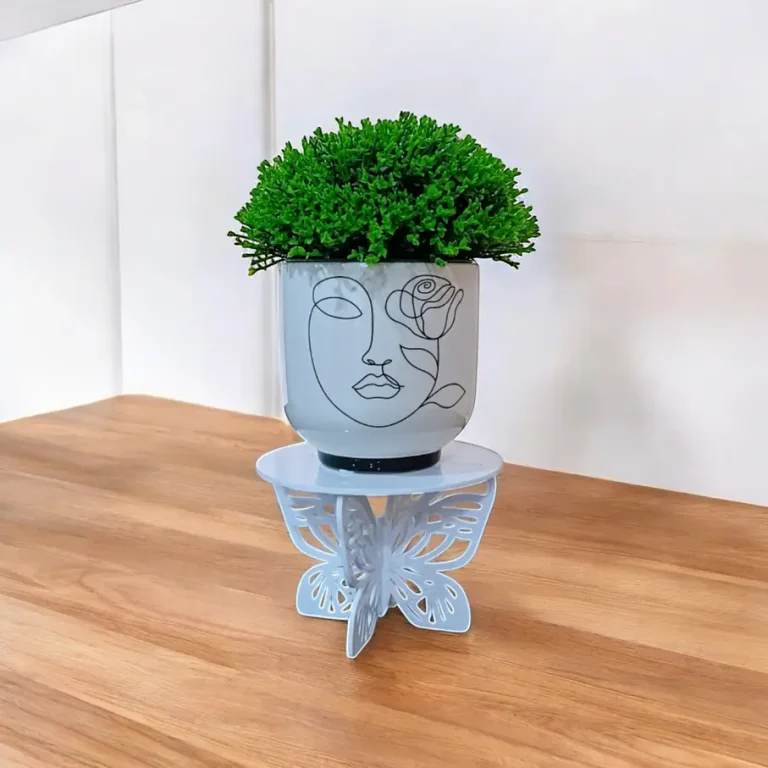 Loví Personalizaciones - Mesita decorativa con forma de mariposa